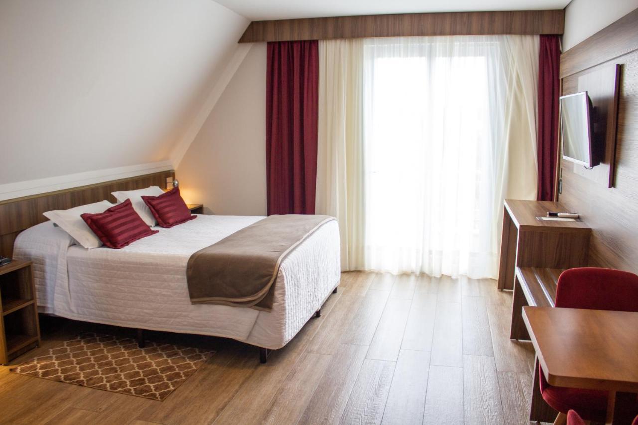 Hotel Fioreze Centro غرامادو المظهر الخارجي الصورة