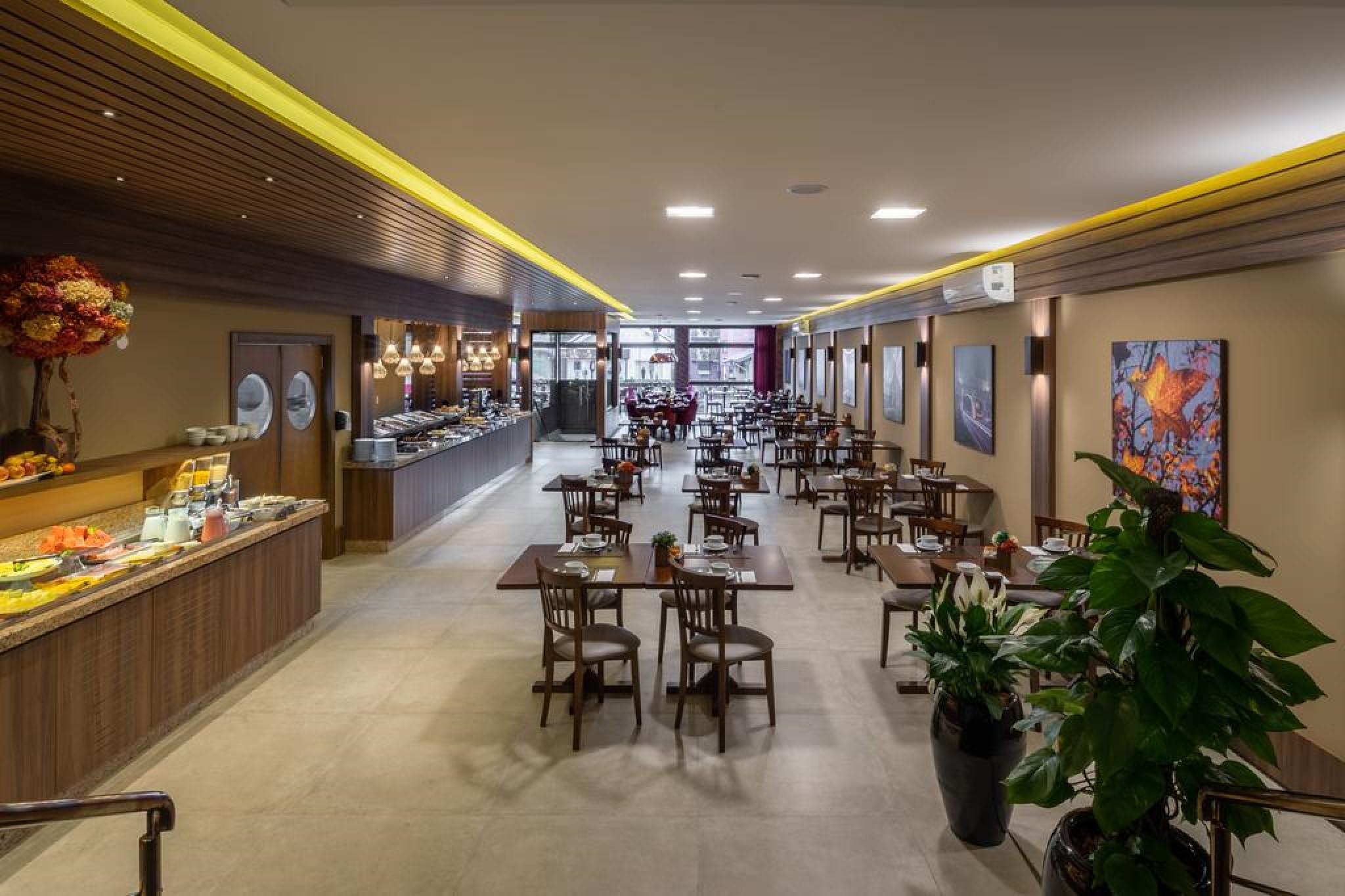 Hotel Fioreze Centro غرامادو المظهر الخارجي الصورة