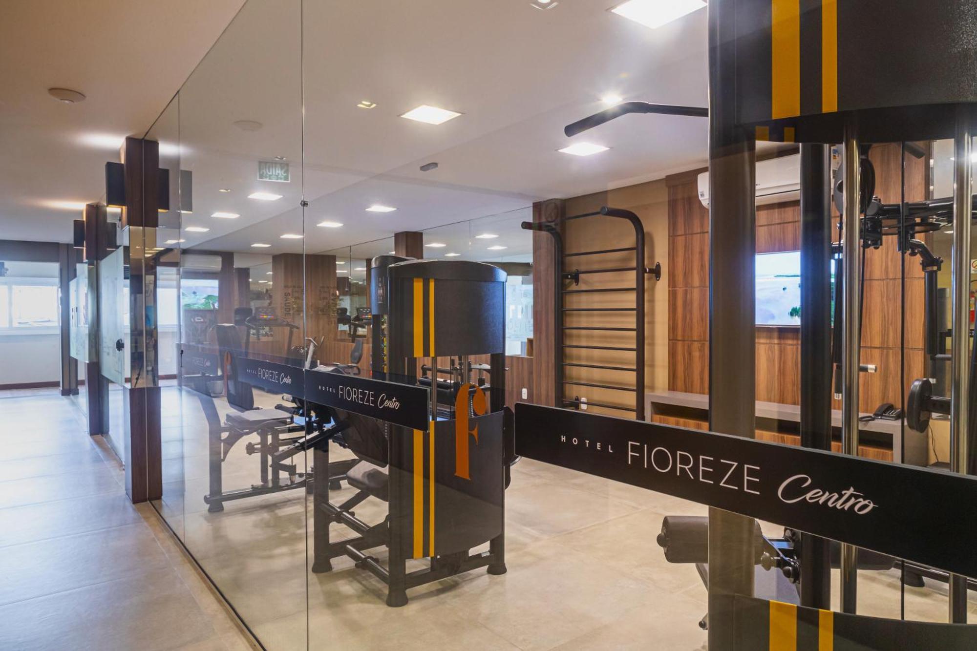 Hotel Fioreze Centro غرامادو المظهر الخارجي الصورة