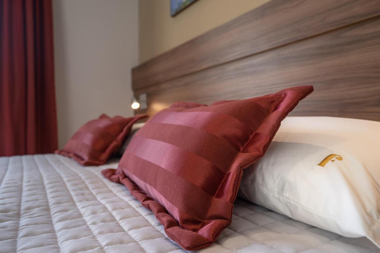 Hotel Fioreze Centro غرامادو المظهر الخارجي الصورة