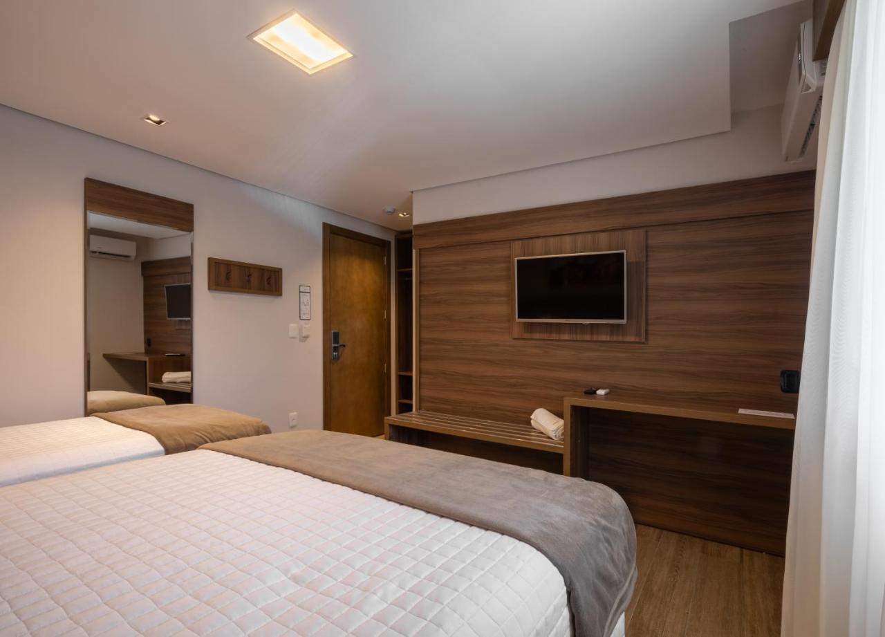 Hotel Fioreze Centro غرامادو المظهر الخارجي الصورة