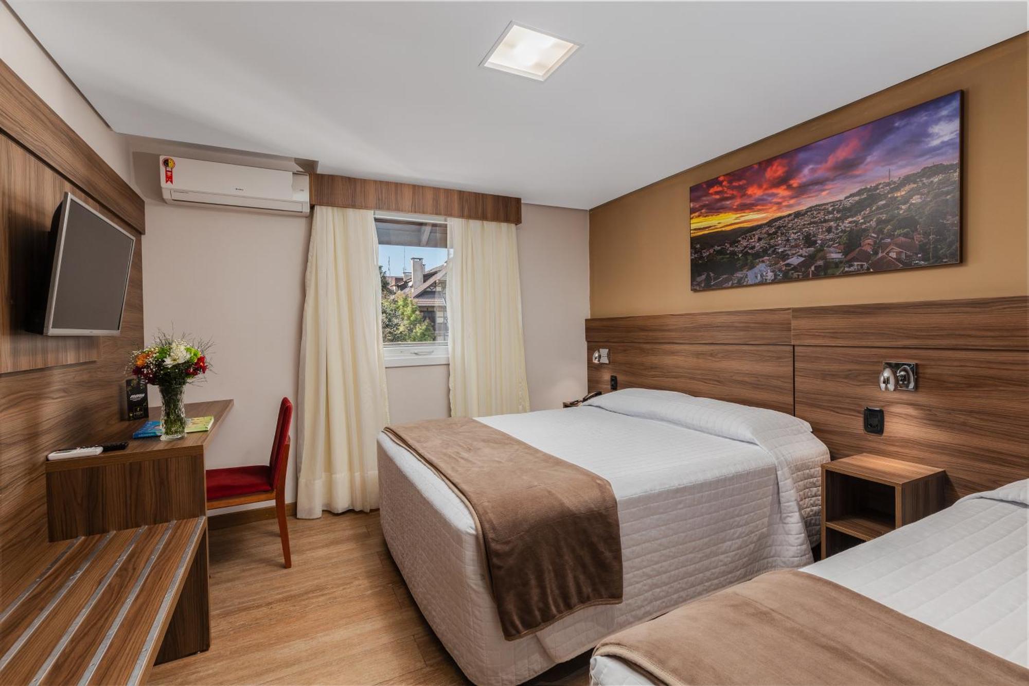 Hotel Fioreze Centro غرامادو المظهر الخارجي الصورة